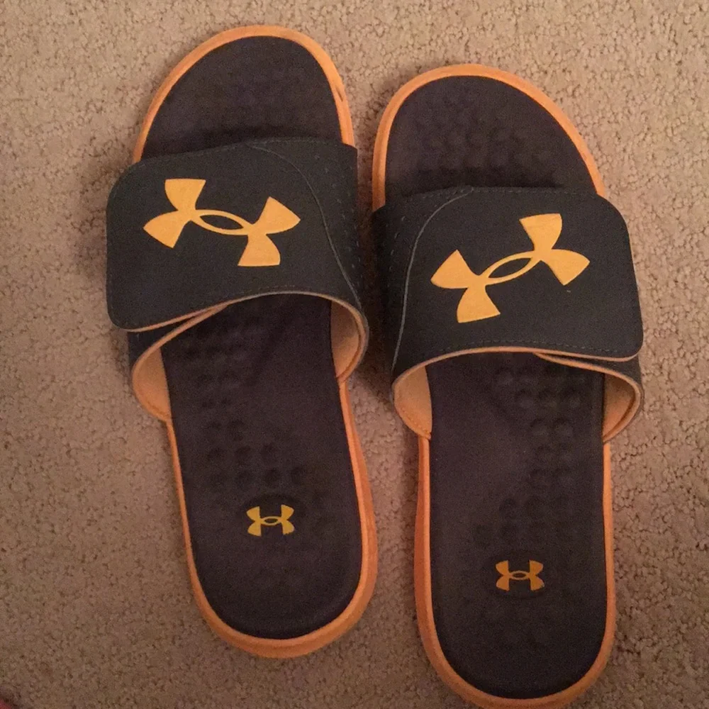Under Armour mens Ignite Pro Slide Sandal - Picture 4 of 10